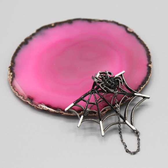 Jewelry - Black spider spiderweb web cobweb pin brooch
